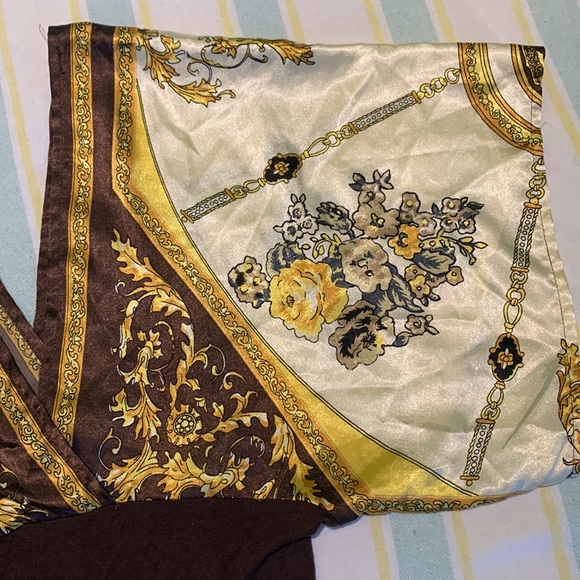 Silk Bebe triangle top + cute top - Picture 3 of 9